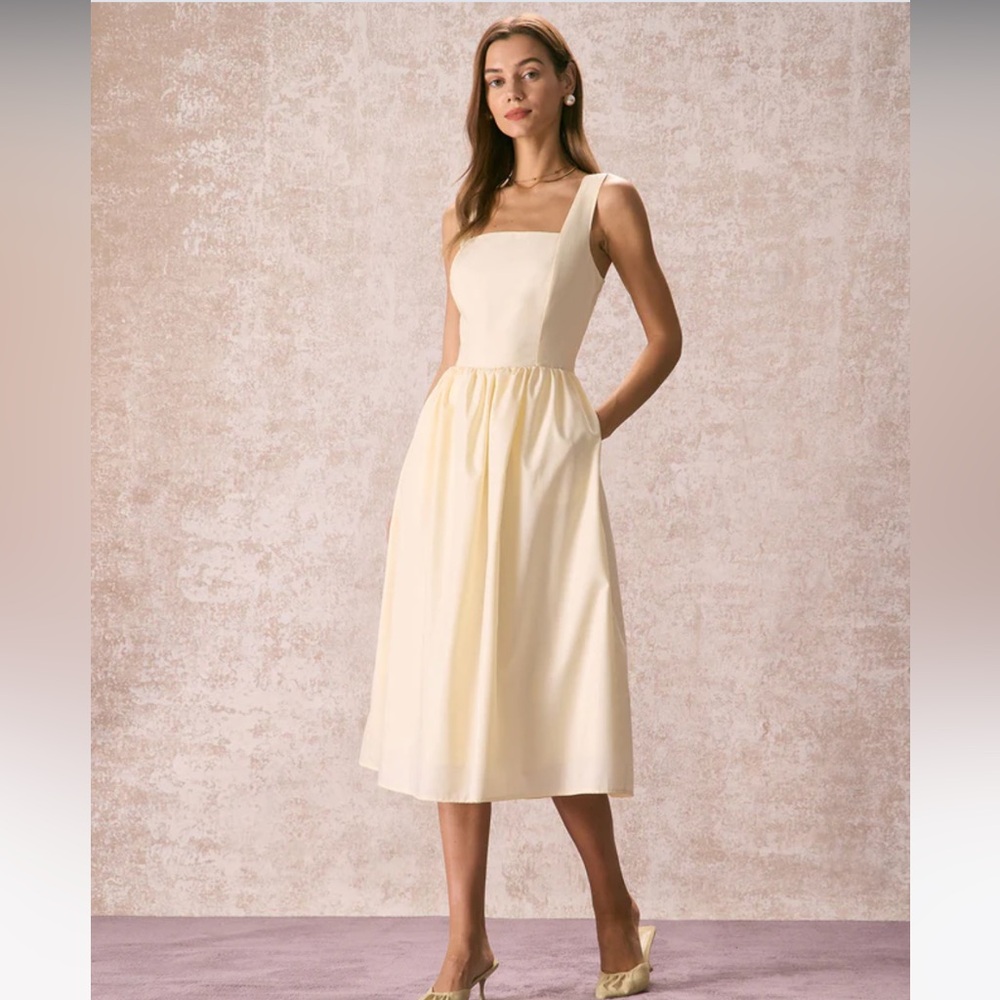NWT Light Yellow Pleated Cross Back Midi Dress